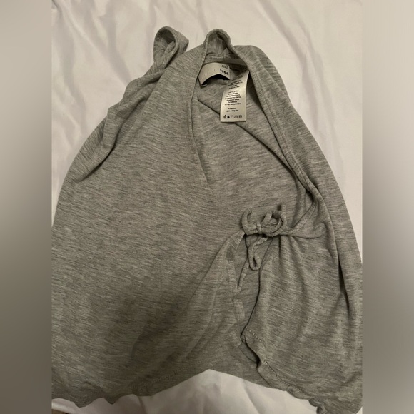 GREAT CONDITION! Wilfred Free Side Tie Tank Top - Picture 2 of 3